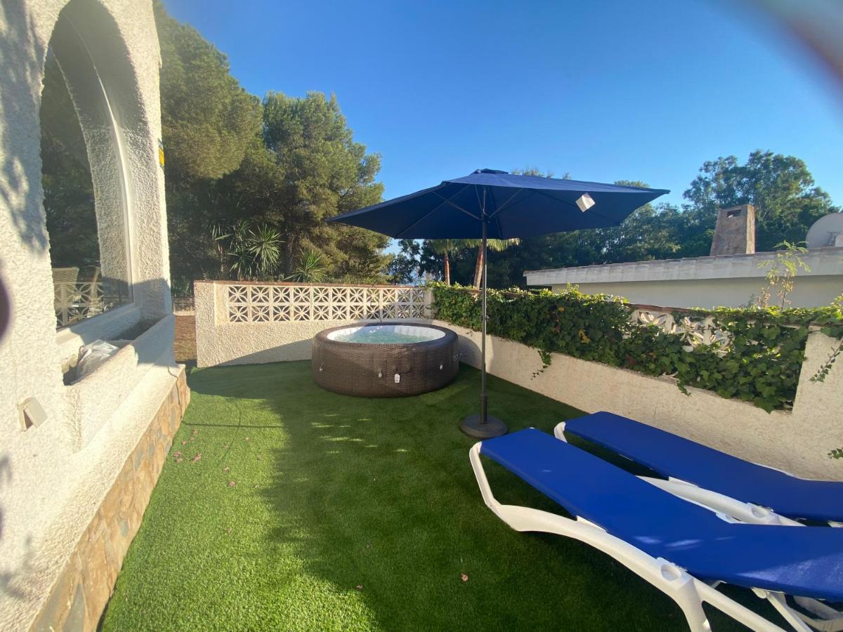 Independent Villa Beach House El Bosque La Cala De Mijas Eksteriør billede