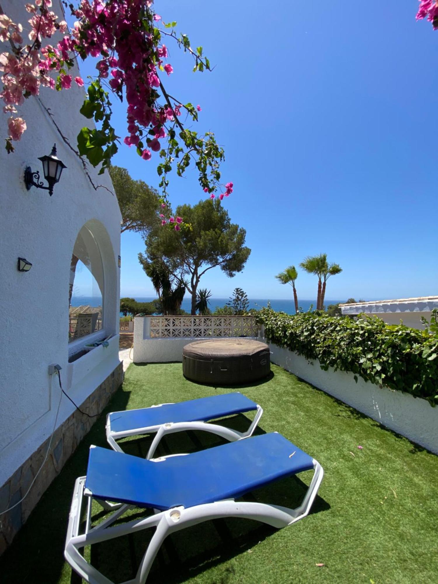 Independent Villa Beach House El Bosque La Cala De Mijas Eksteriør billede