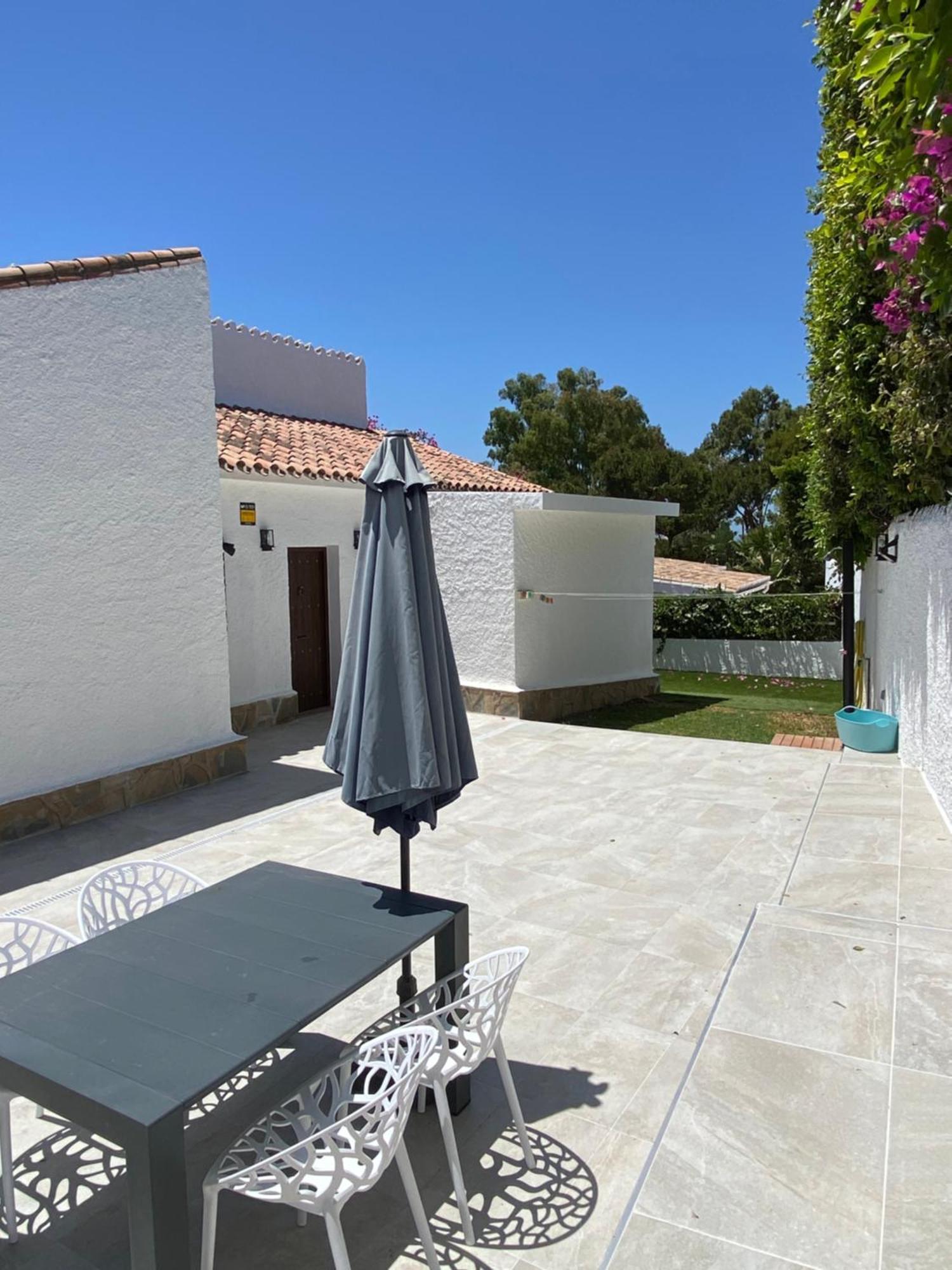 Independent Villa Beach House El Bosque La Cala De Mijas Eksteriør billede
