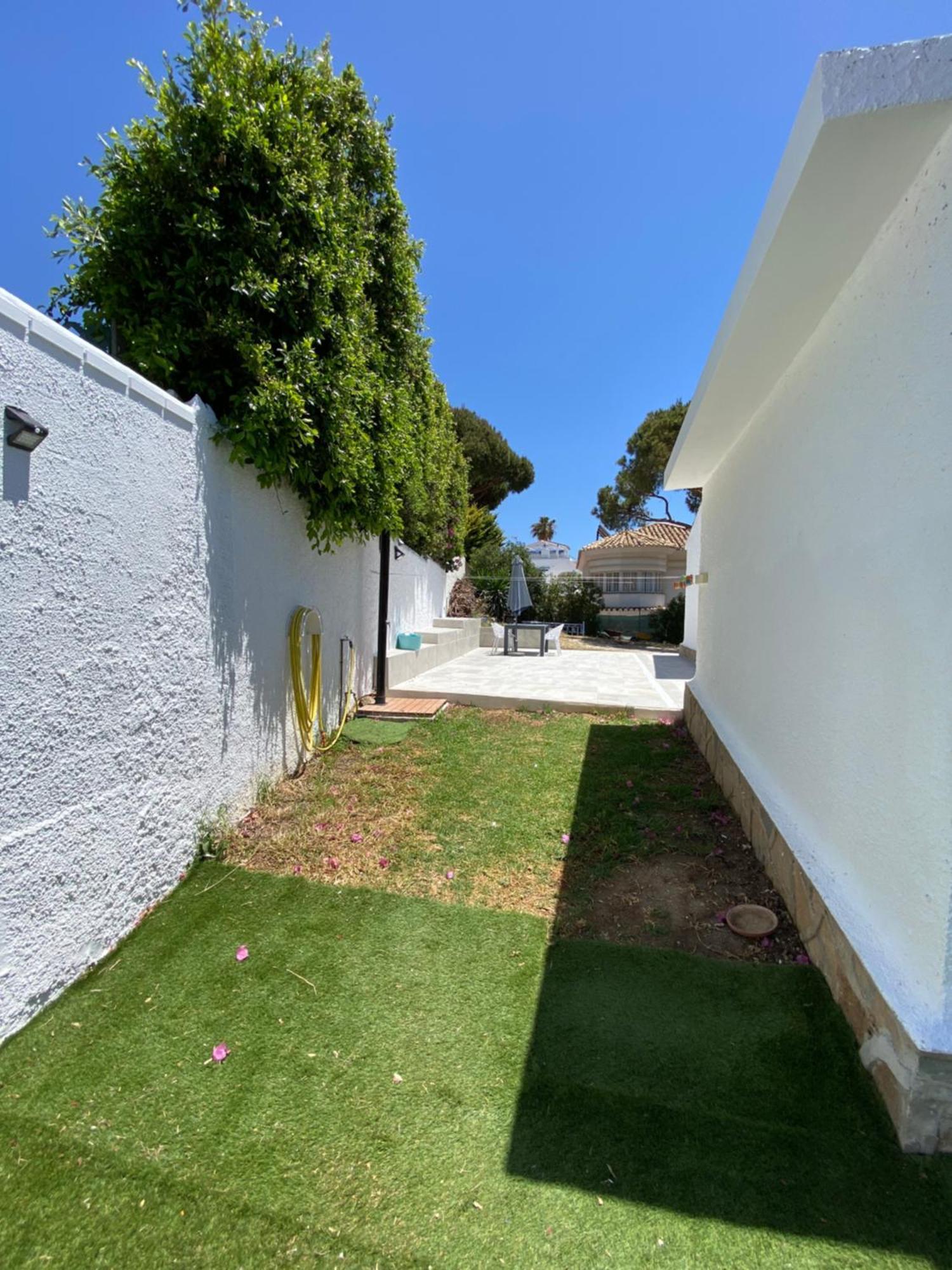 Independent Villa Beach House El Bosque La Cala De Mijas Eksteriør billede