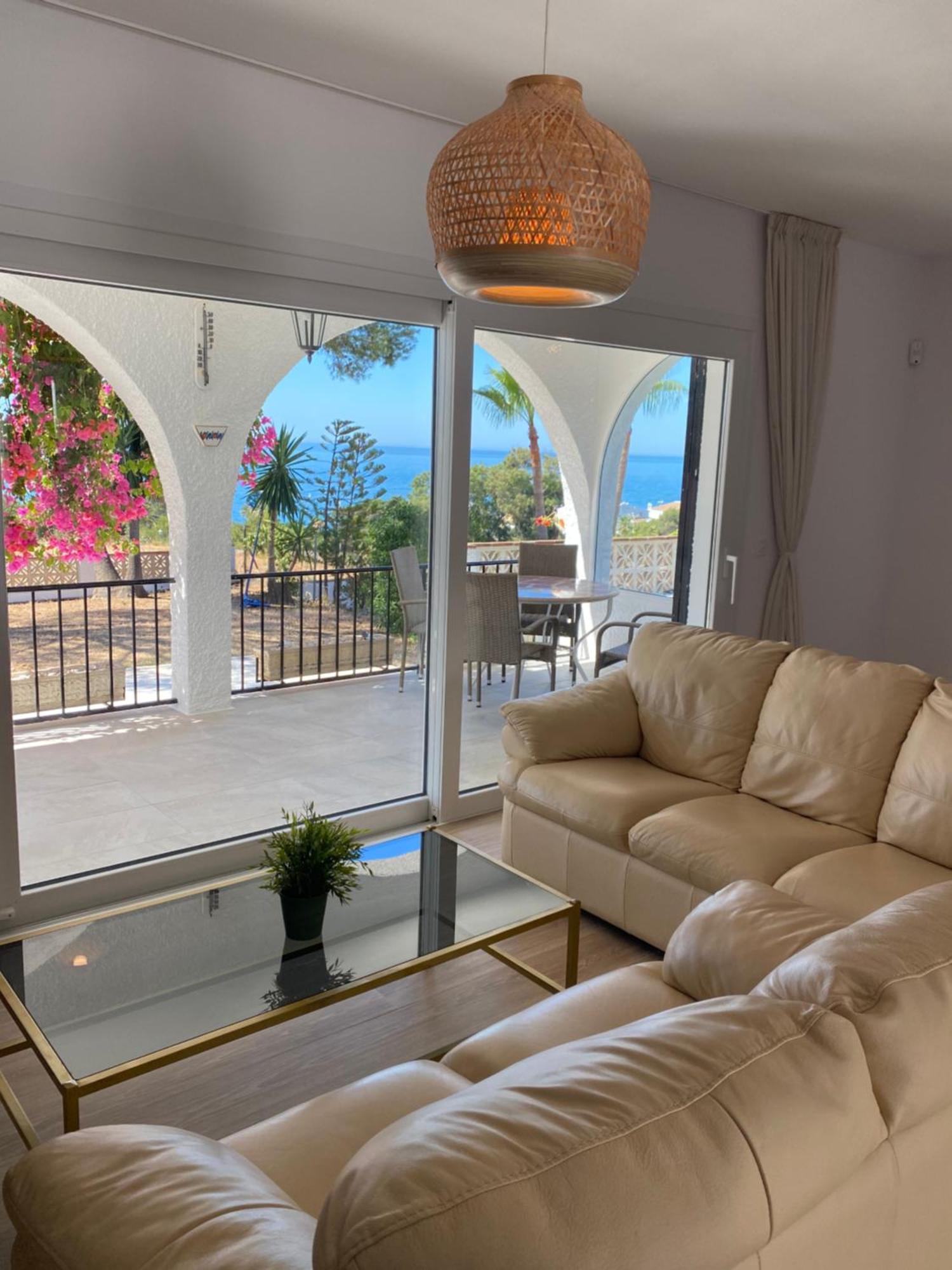 Independent Villa Beach House El Bosque La Cala De Mijas Eksteriør billede