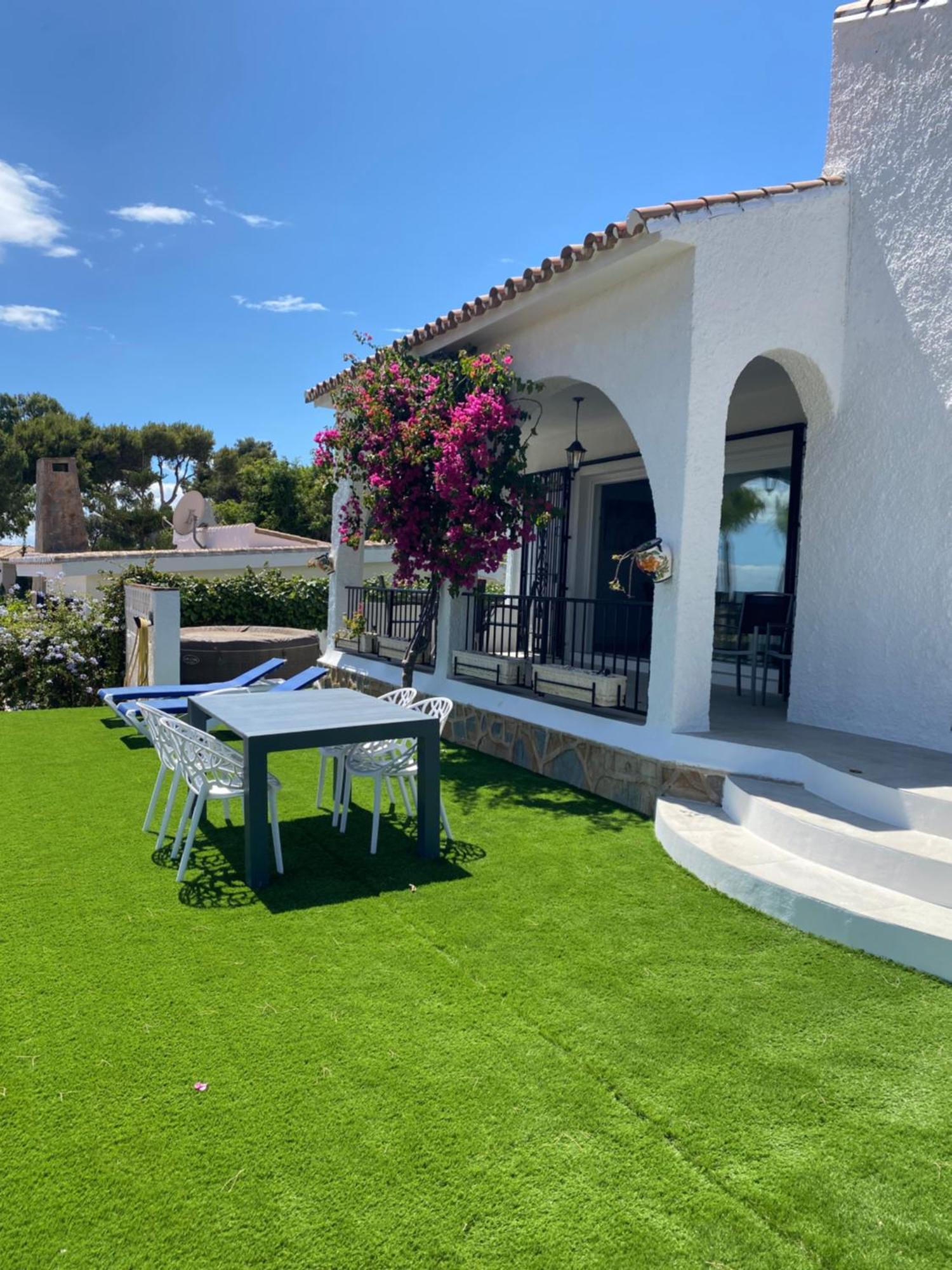 Independent Villa Beach House El Bosque La Cala De Mijas Eksteriør billede