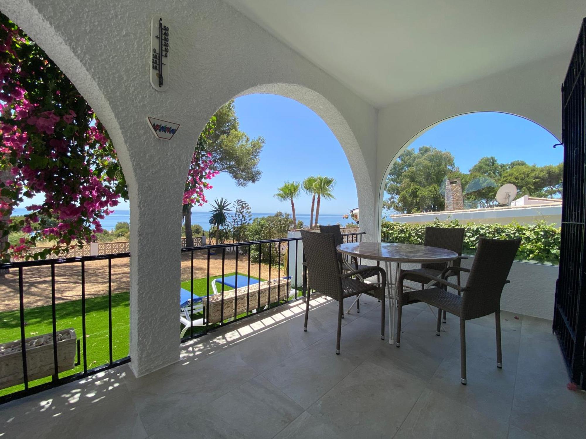 Independent Villa Beach House El Bosque La Cala De Mijas Eksteriør billede