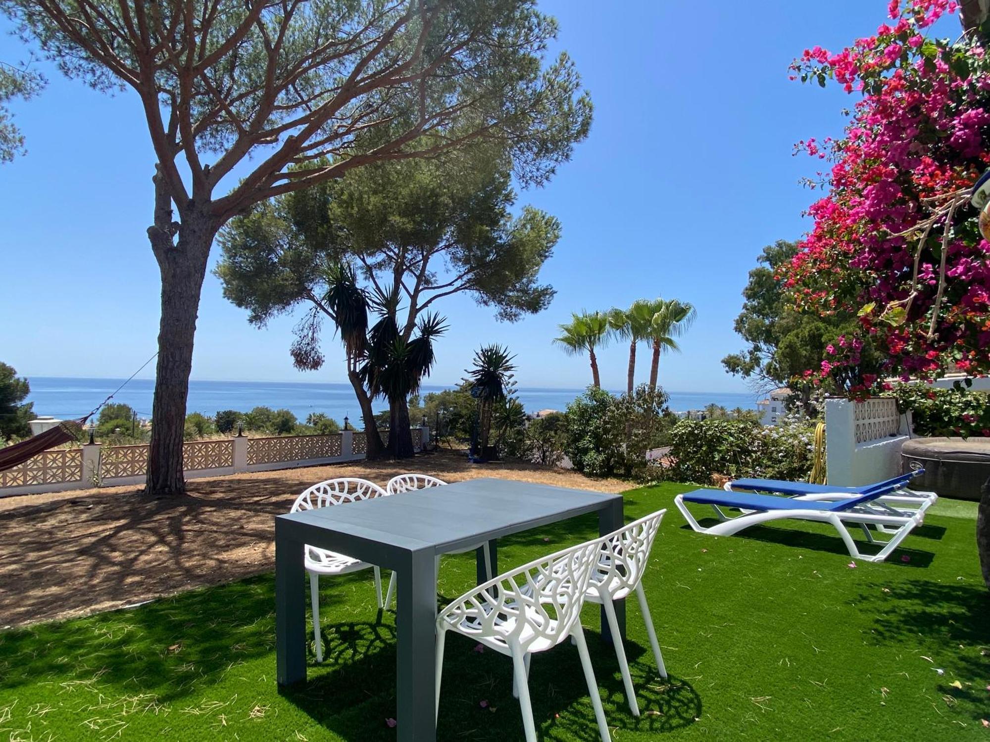Independent Villa Beach House El Bosque La Cala De Mijas Eksteriør billede