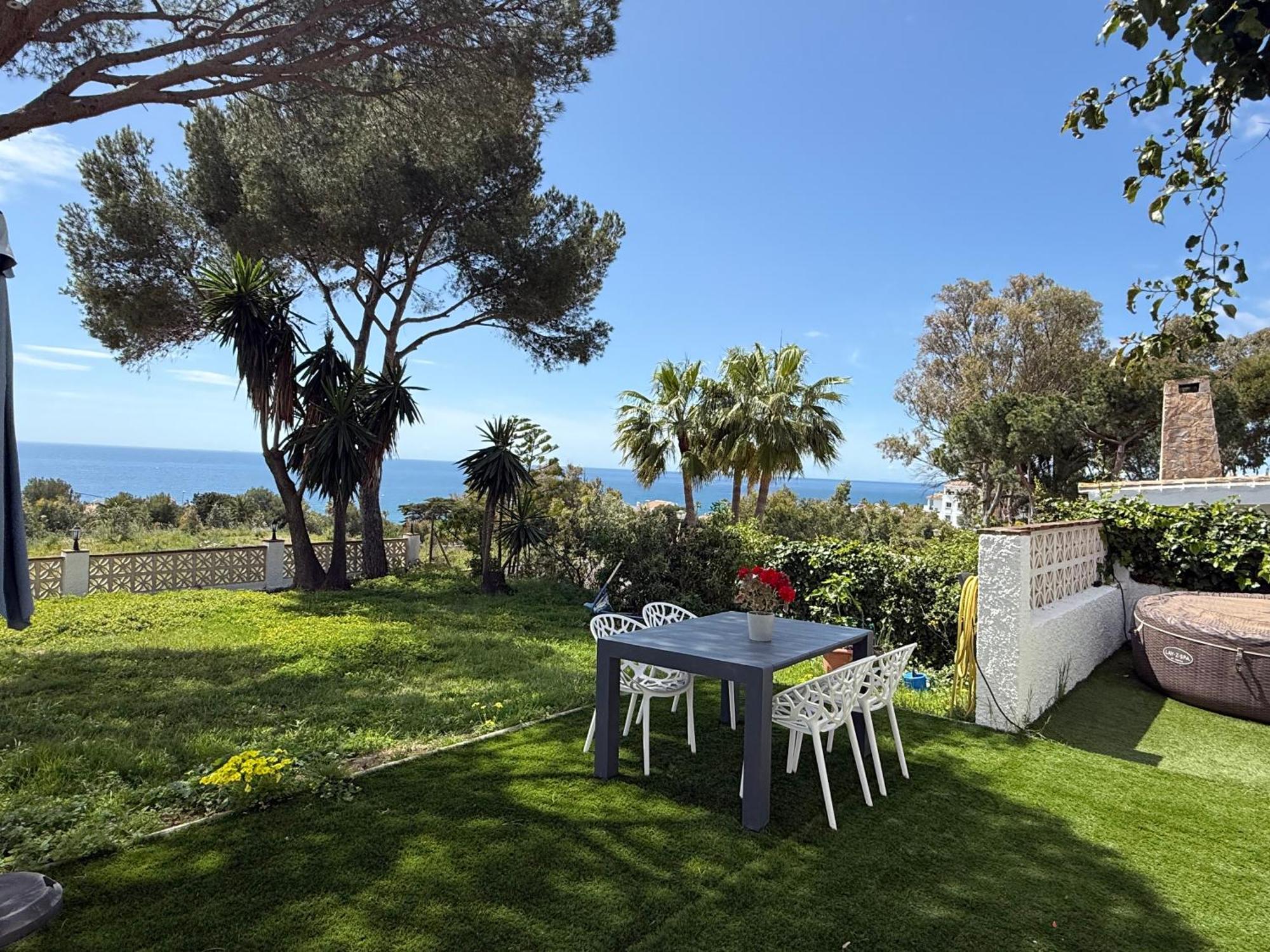 Independent Villa Beach House El Bosque La Cala De Mijas Eksteriør billede